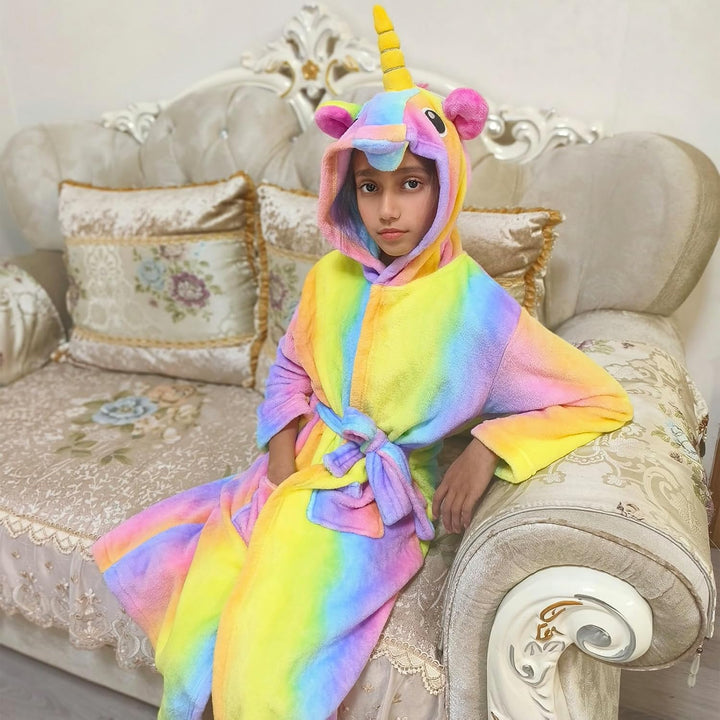 KAKU NANU Bademantel Kinder Mädchen Einhorn 4-11 Jahre Flauschig Warm Plüsch Bademantel Kuschelig Mo