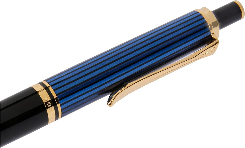 Ausziehbarer Pelikan-K400-Premium-Kugelschreiber, schwarz/blau schwarz / blau, schwarz / blau