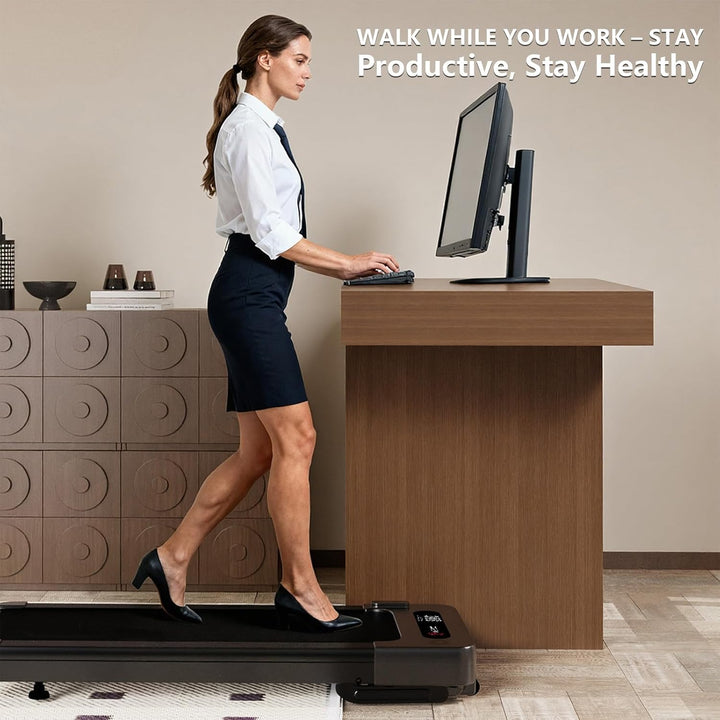Bluearth Walking Pad mit 10% Automatische Steigung, Max 150KG, 2.5PS Leiser Motor, Laufband Schreibt