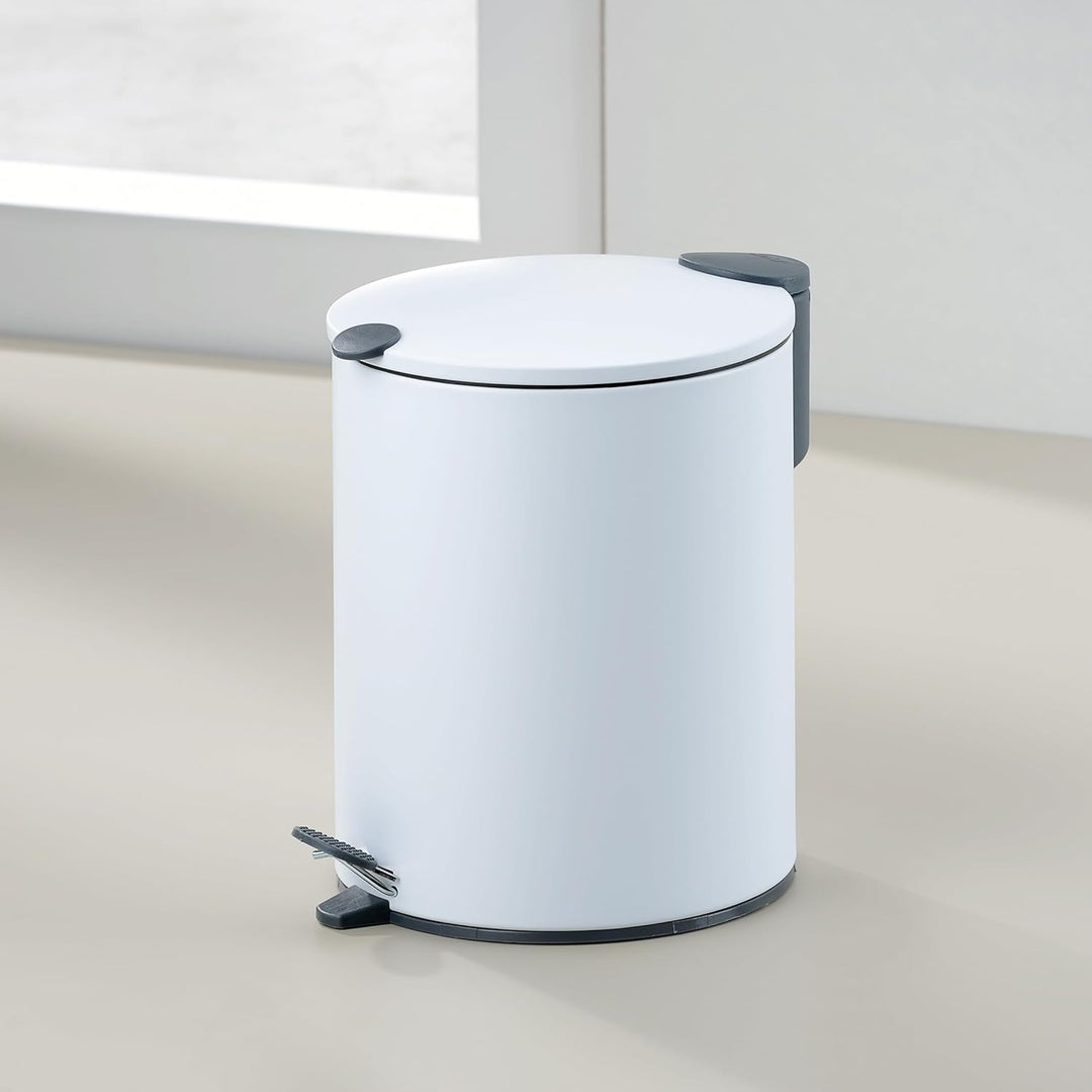 kela Kosmetikeimer Mats, 5 L, Ø 20,5 cm, Metall, weiss, Silent-Close, herausnehmbarer Inneneimer mit