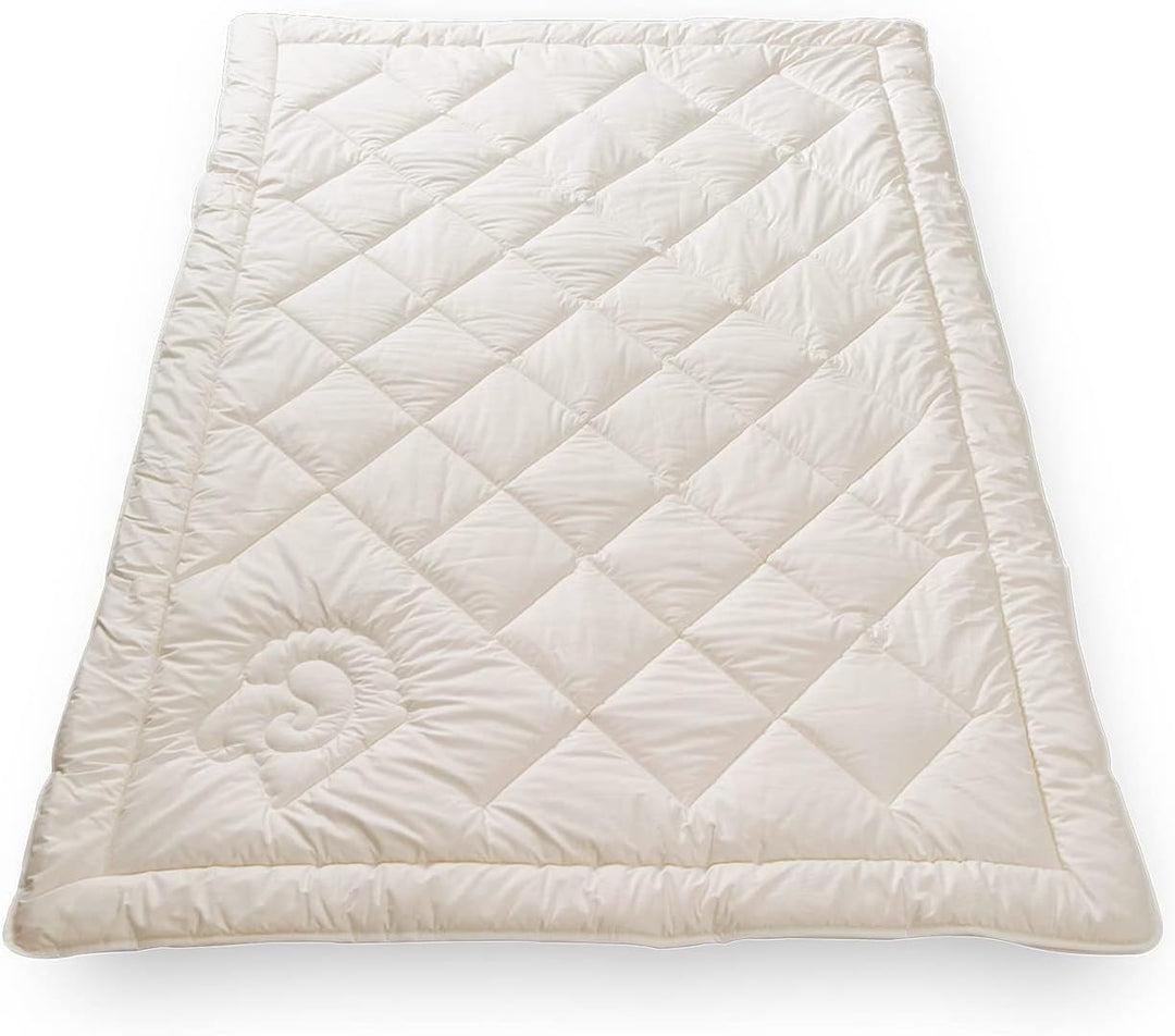 Bettdecke Medium mit Schafwoll-Füllung 155x220 cm, Ganzjahresdecke mit Bio Baumwollbezug, Verschiede