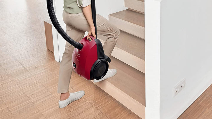 Bosch BGBS2RD1 - Serie 2, 8 Meter Kanistersauger mit 3,5-Liter-Beutel - Geräuschpegel 80 dB - Rot