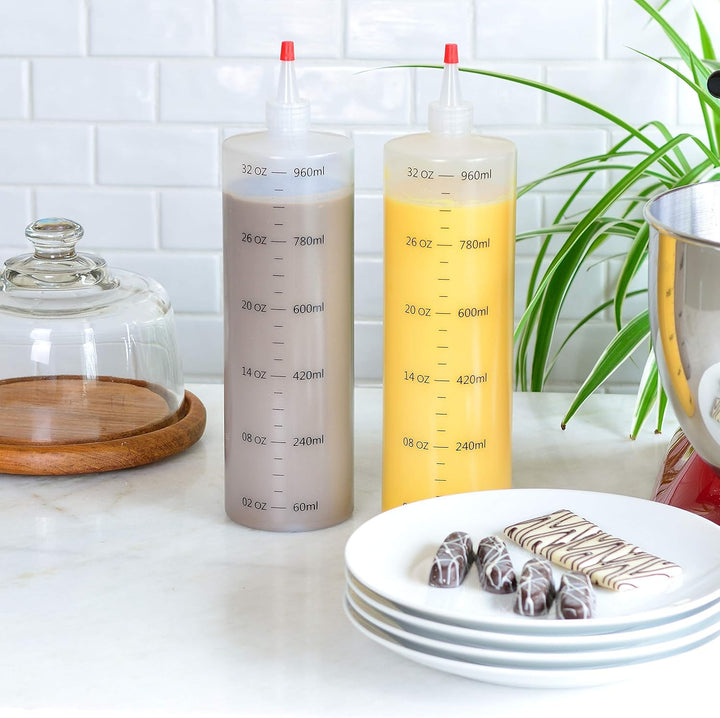 Youngever 4 Stück 1000ML Kunststoff Quetschflasche, Mehrweg Sossenflaschen Plastik, Squeeze Flasche,