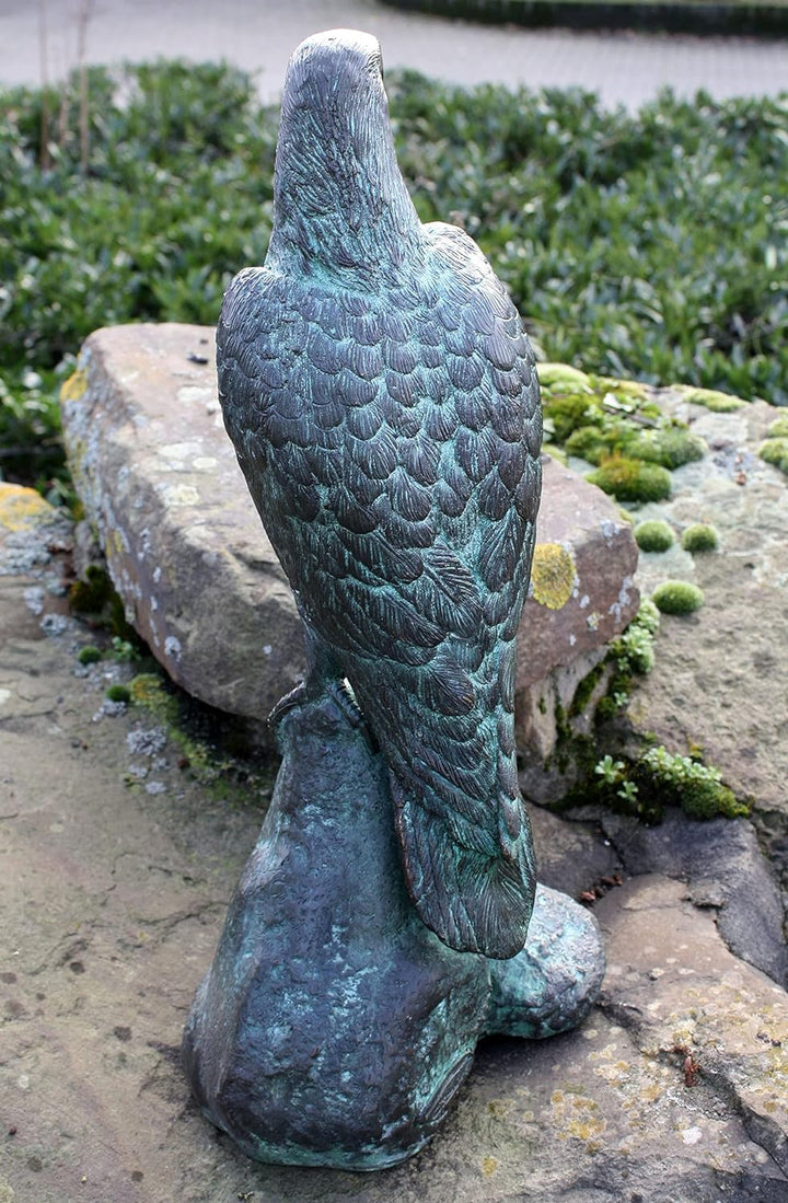 H. Packmor GmbH Bronzefigur Adler auf Felsen Raubvogel Vogel Gartendekoration Vogelskulptur