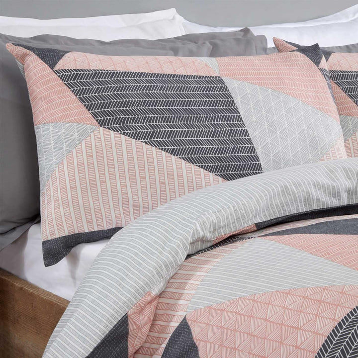 DREAMSCENE Bettwäsche-Set mit geometrischem Muster und Kissenbezügen, skandinavisches Design, Rosa u