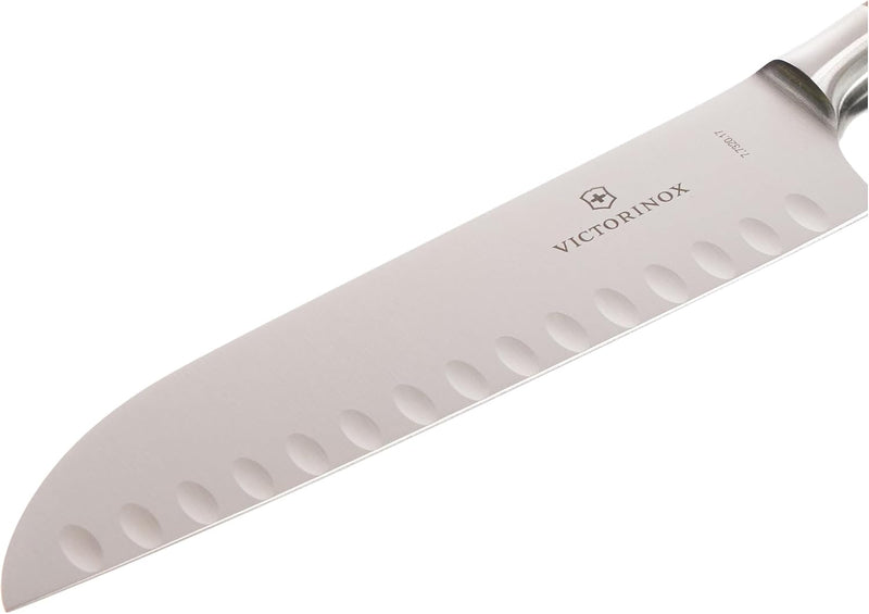 Victorinox, Grand Maître, Profi Santokumesser, Extra Scharfe Klinge, Kullenschliff, 17 cm, Edler Hol