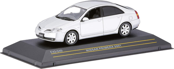 First4.3./ Schnell 4.3. Nissan (Nissan) Primera 2.001. Silber 1./4.3. Ma?stab F4.3.-04.9