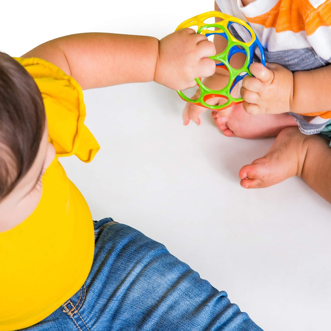 Bieco Spieltrapez | Spielbogen für Babys -Figuren, Rasseln & Bright Starts, Oball Classic Rot höhenv