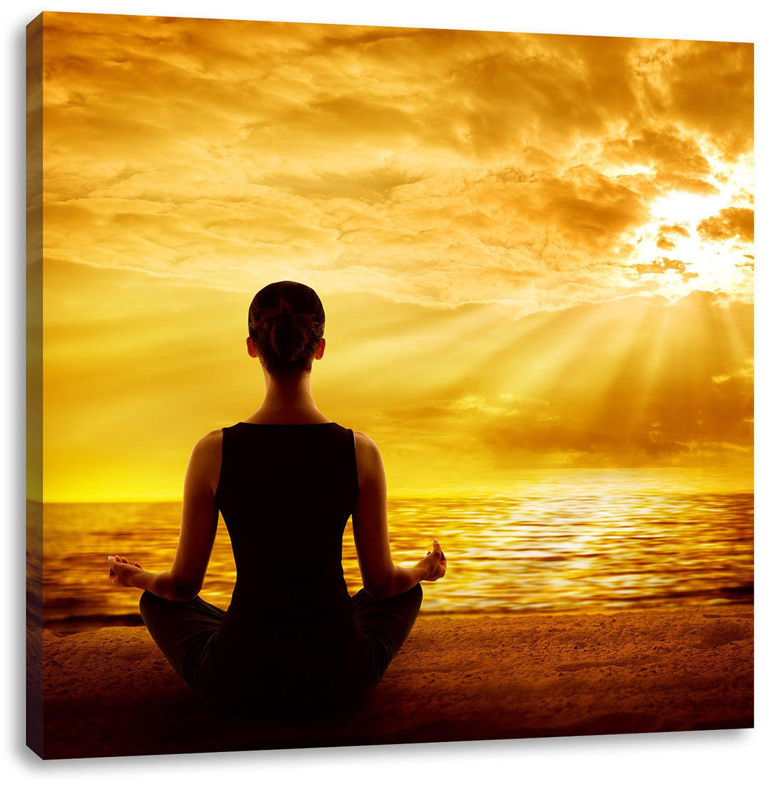 Pixxprint Frau meditiert am Strand als Leinwandbild/Grösse: 70x70 cm/Wandbild/Kunstdruck/fertig besp