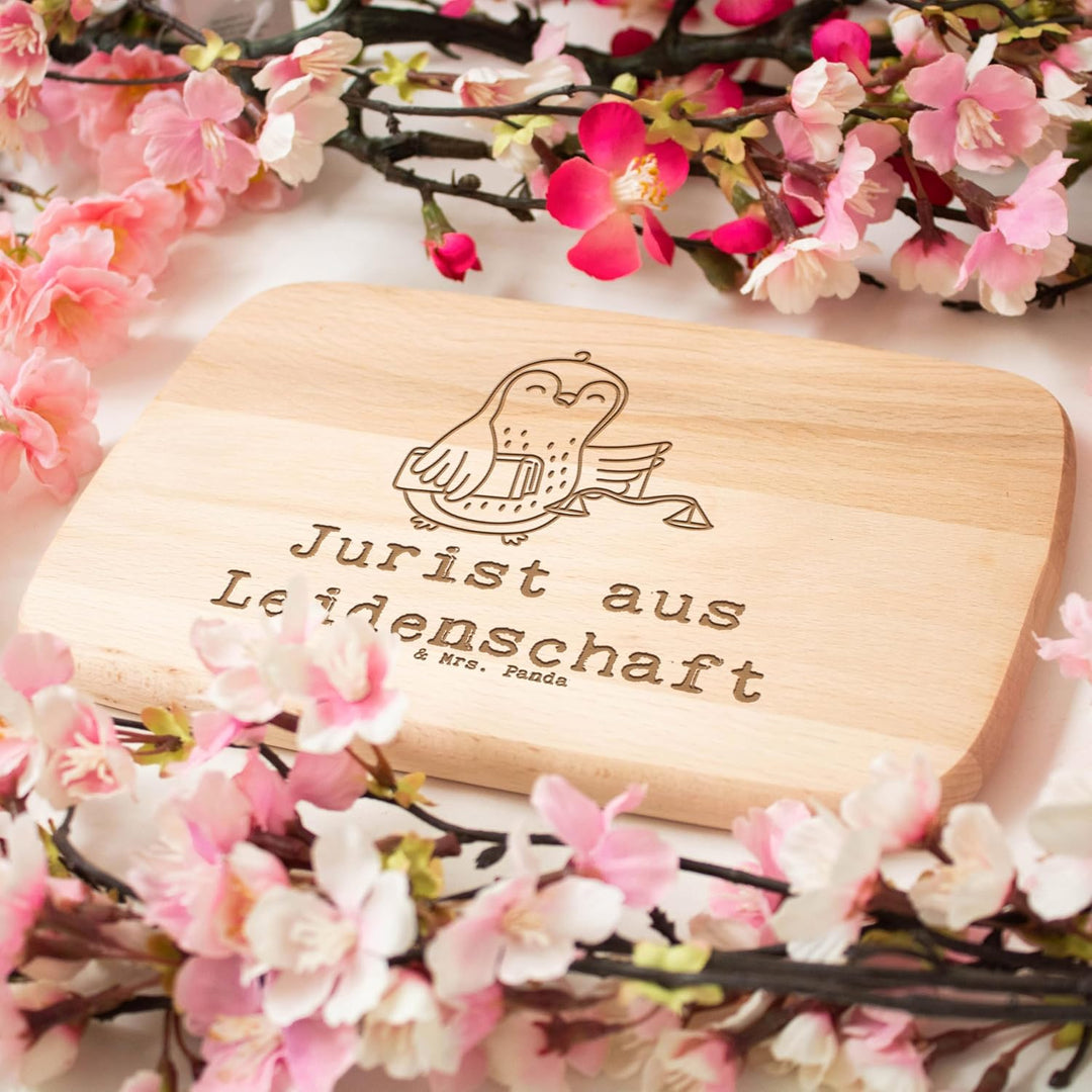 Mr. & Mrs. Panda Schneidebrett Holz Jurist Leidenschaft - Geschenk, Anwaltskanzlei, Frühstücksbrett,
