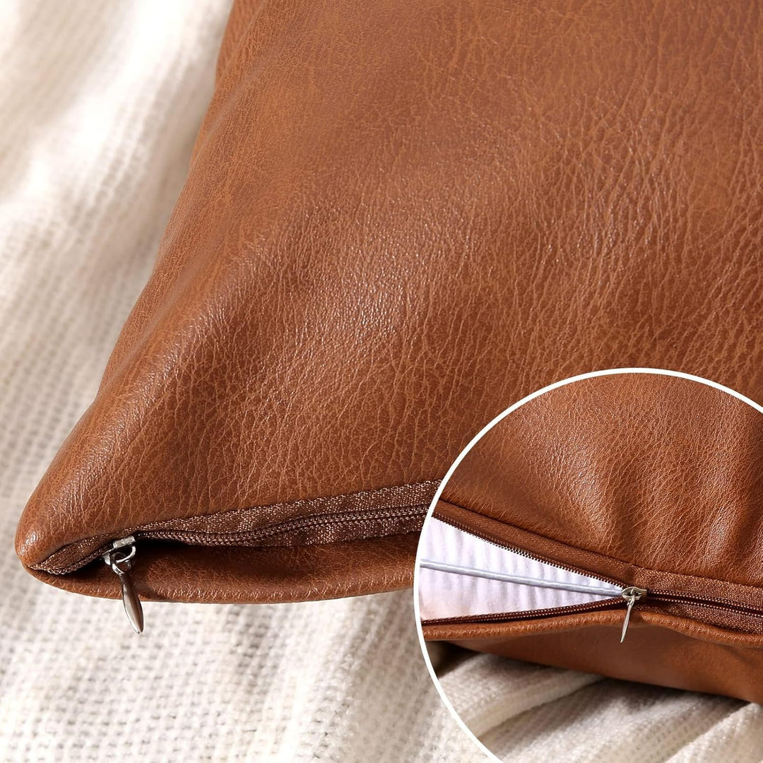 Yaertun 2er Set aus Kunstleder Kissenbezug, Sofakissen Dekorative Kissenhülle Quadratisch Überwurf K