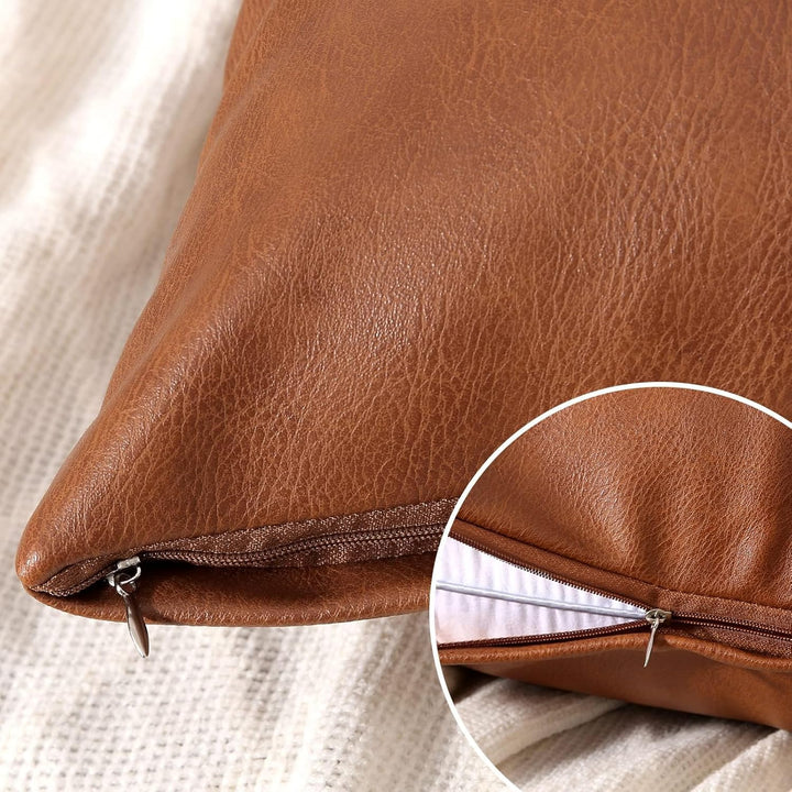 Yaertun 2er Set aus Kunstleder Kissenbezug, Sofakissen Dekorative Kissenhülle Quadratisch Überwurf K