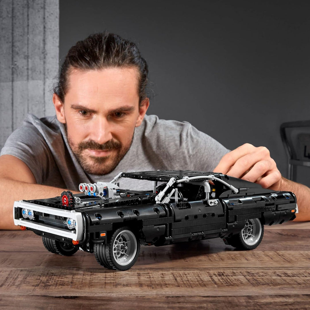 LEGO Technic 42111 - Fast & Furious Dom's Dodge Charger R/T 1970, Neu 2020 (1077 Teile)