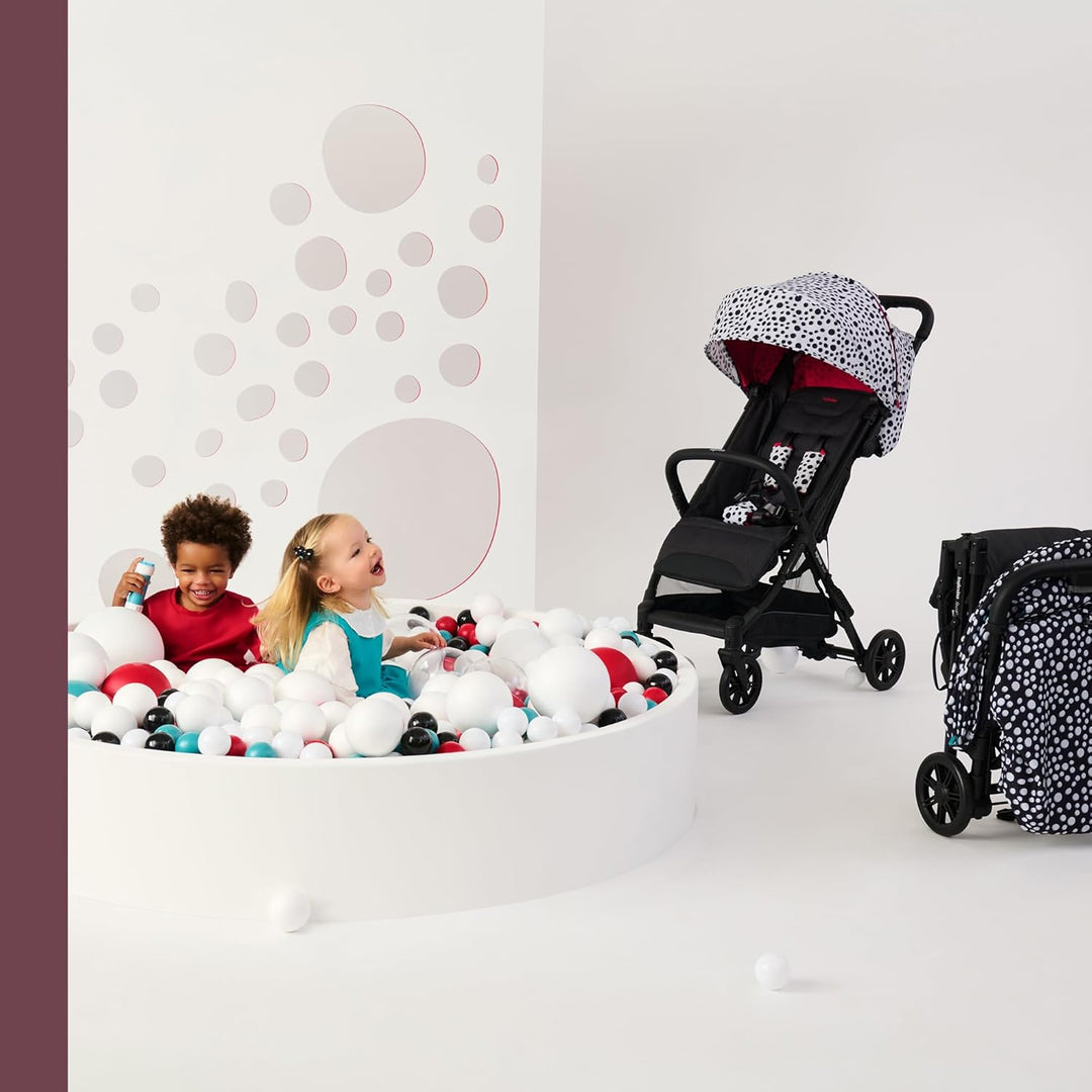 Inglesina Quid² Polka Dots White Kinderwagen, leicht, bis 22 kg, kompakt und leicht, ideal für Flugz