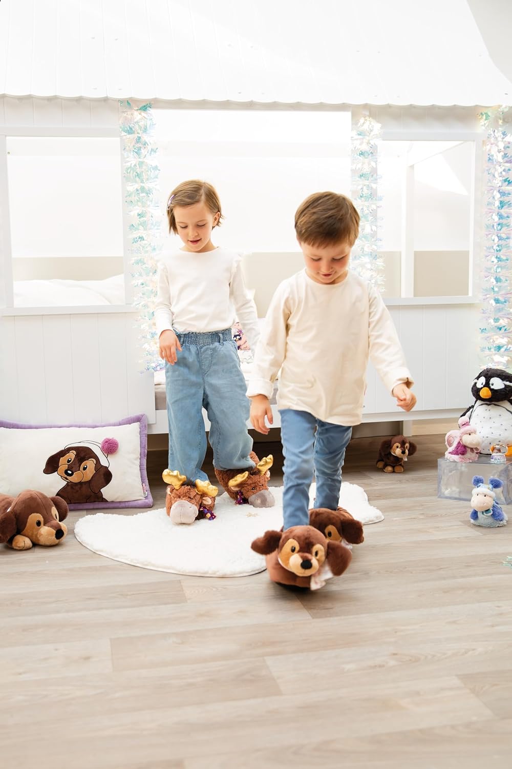 NICI 49336 Elch Thure Grösse 34-37 (M) braun-Nachhaltige warme Kuscheltier Hausschuhe für Jungen und