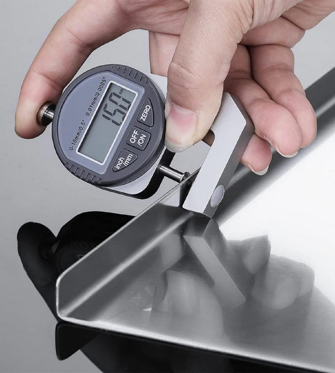 bimiti Schneidebrett aus Edelstahl 80 x 50 cm, Rutschfeste Schneidebrett mit Kante, Edelstahl Arbeit