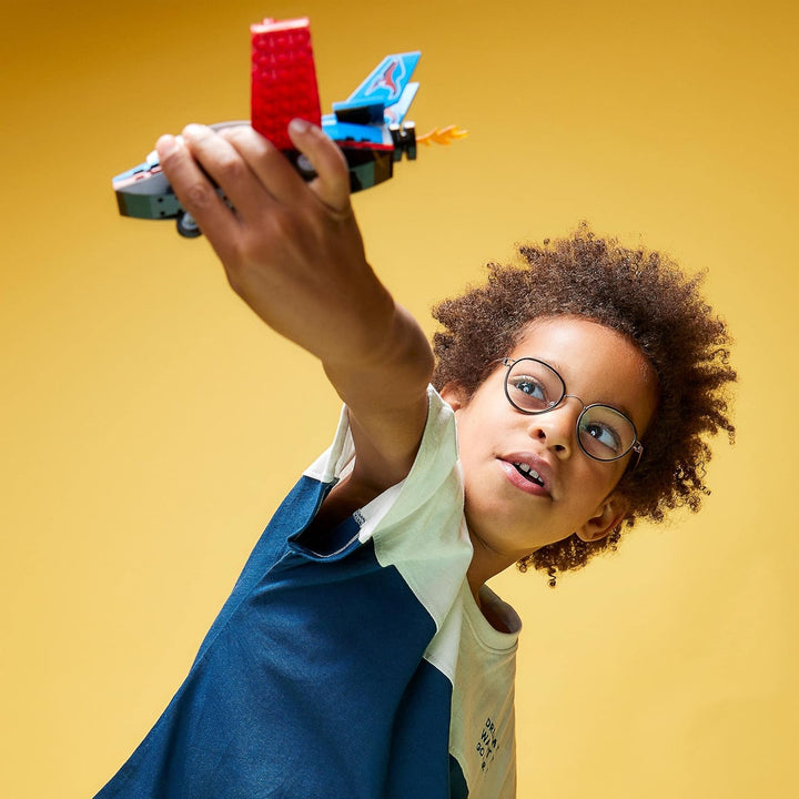LEGO 60323 City Stuntflugzeug, Kunstflugzeug, Flugzeug Spielzeug mit Piloten-Minifigur, kreatives Ge