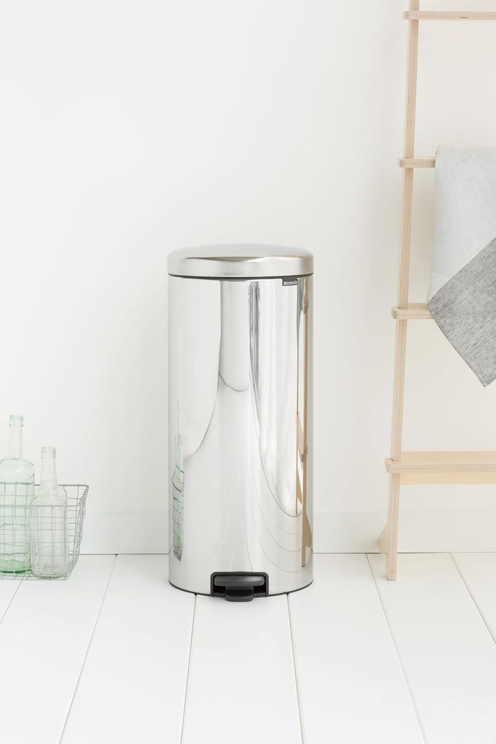 Brabantia Treteimer mit Inneneimer aus Metall, plastik metall, Glänzender Stahl, 30L 30 Liter Brilli