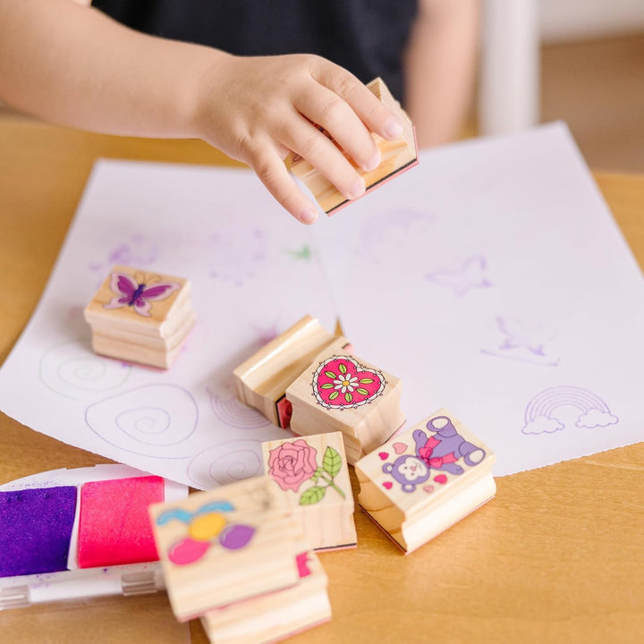 Melissa & Doug - Holzstempelset Freundschaft – 9 Stempel, 5 Buntstifte und EIN zweifarbiges Stempelk