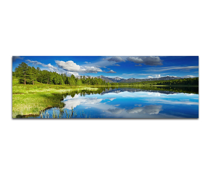 Paul Sinus Art Panoramabild auf Leinwand und Keilrahmen 150x50cm Russland Wald Wiese See Wolken