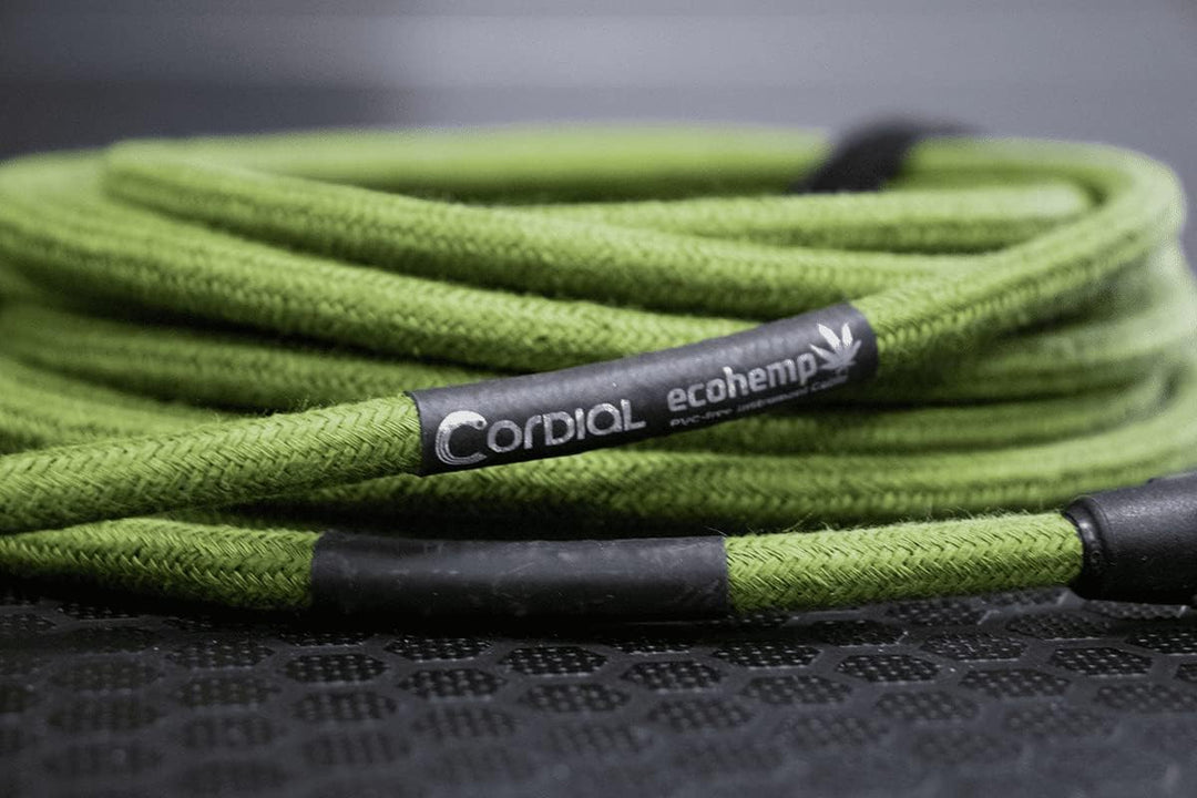 CORDIAL CABLES 6m Gitarrenkabel abgewinkelt silent Hanffasern