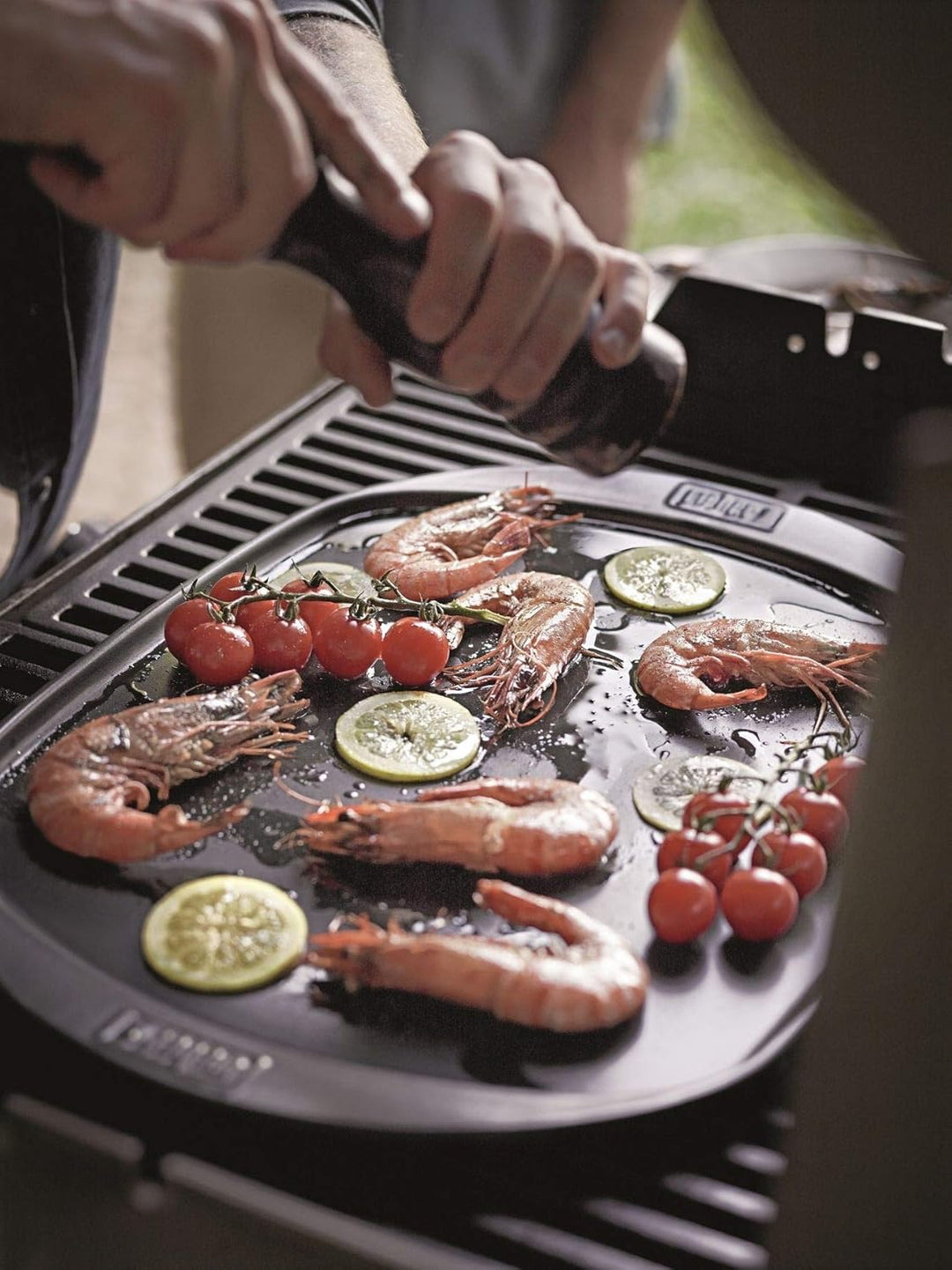 Weber 17509 Grillplatte Keramik gross, schwarz, 49x35 cm, Antihaftoberfäche