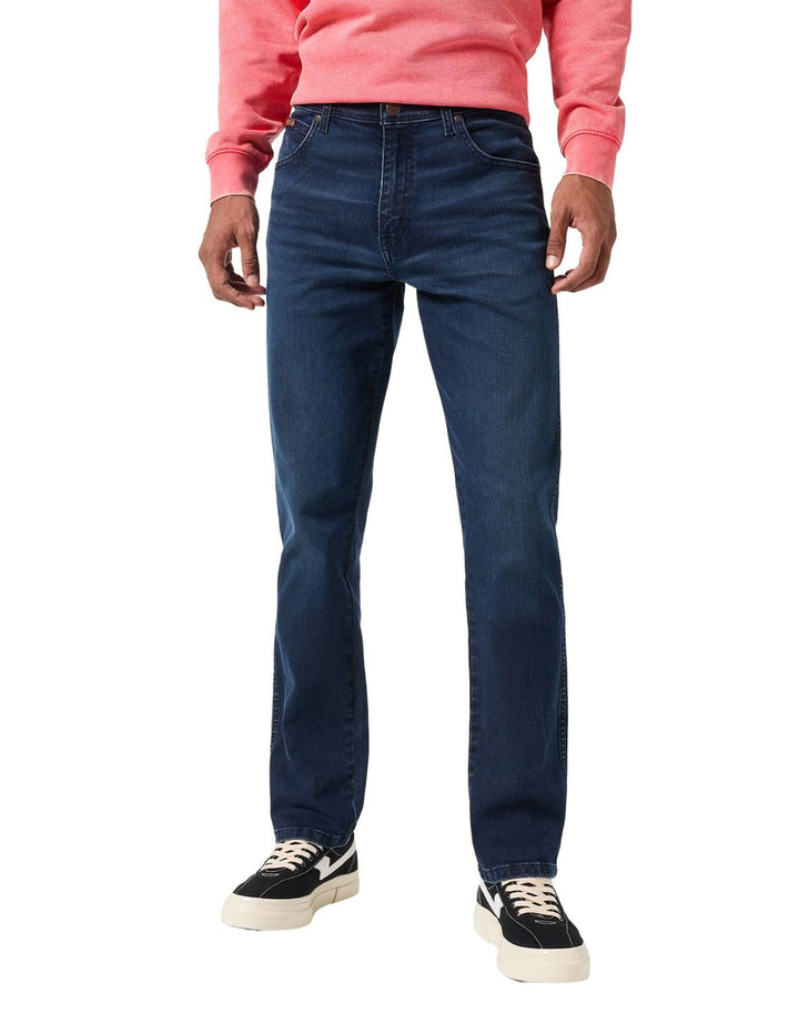 Wrangler Herren Jeans Texas Slim - Blau - Silkway W29-W50 Stretch Baumwolle 28W / 32L Wild Horse, 28