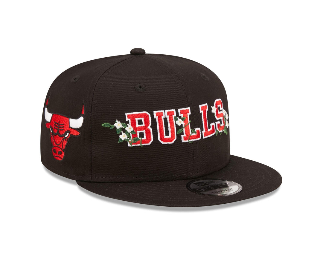 New Era Chicago Bulls NBA Flower Wordmark Black 9Fifty Snapback Cap S-M 950-Bulls-Black-#30730, S-M