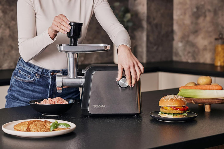 ZEEGMA MOLEN CHEF EASY Elektrischer Fleischwolf Leistung 2100 W 3 Edelstahlscheiben Wurstaufsatz Gem