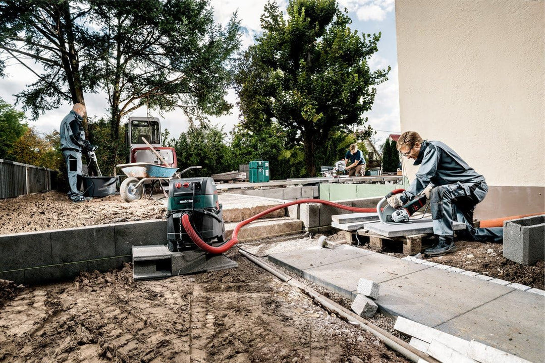 Metabo Winkelschleifer WE 26-230 MVT Quick (606475000) Karton, 2600 Watt, Scheiben-Ø: 230 mm, Leerla