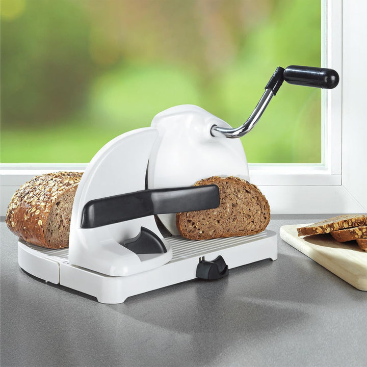 Maximex Brotschneidemaschine, geschnittenes Brot im Handumdrehen, Scheibendicke stufenlos per Hebel