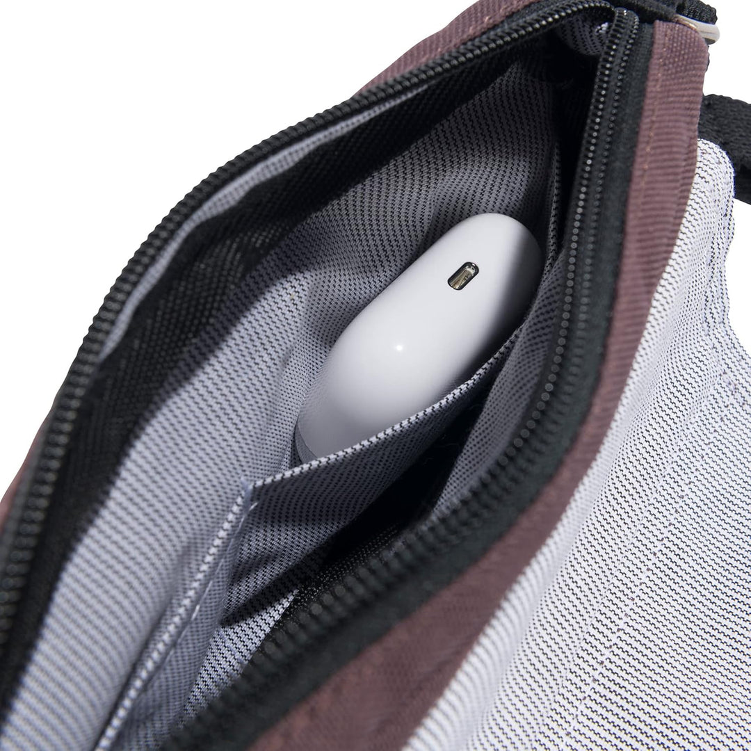 Carhartt Legacy Essentials-Umhängetasche für Damen, Hüfttasche, Weinrot