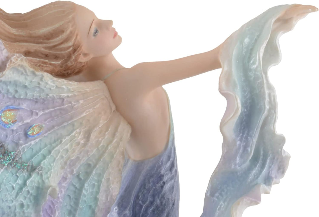 Fee mit Sternenstab - Where moonbeams Fall Designer:Josephine Wall, hergestellt by Veronese