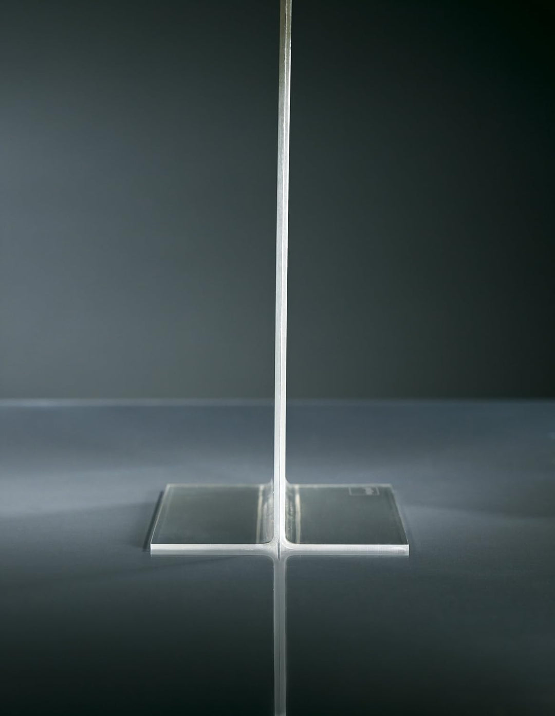 SIGEL TA220 Tischaufsteller gerade, für A4, 10 Stück, glasklar Acryl, garantiert UV-beständig 10 Stü