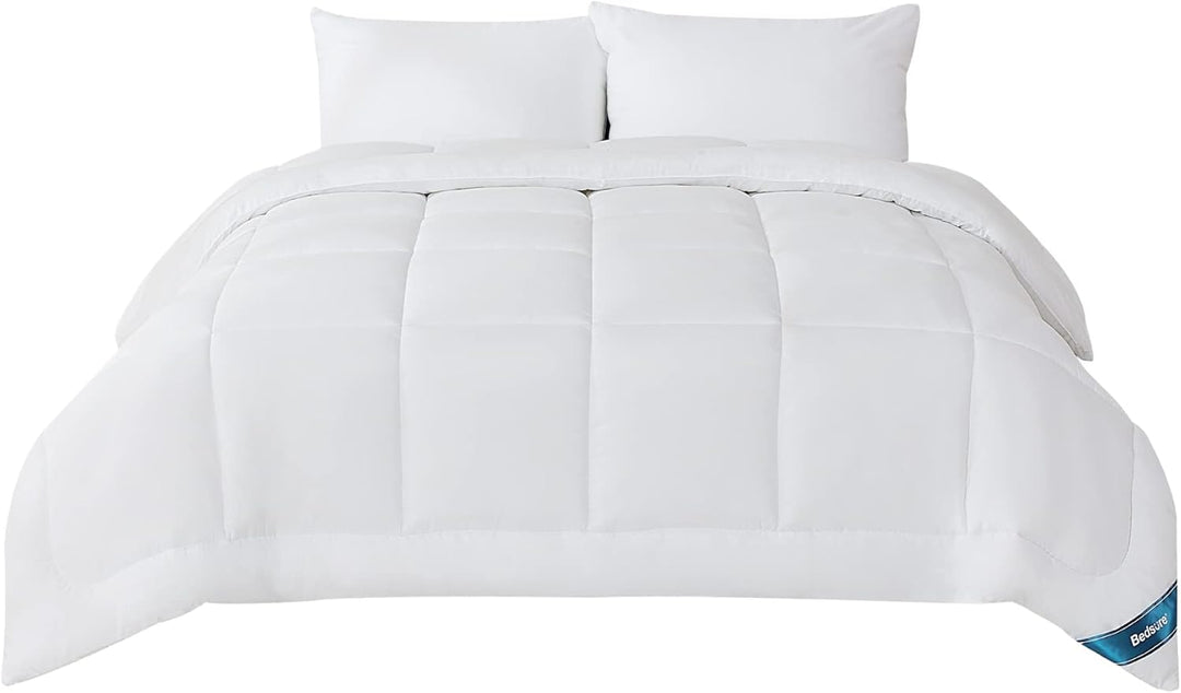 BEDSURE Bettdecke 240x220cm Ganzjahresdecke 4 Jahreszeiten, Steppdecke für Allergiker 300GSM Duvet 2