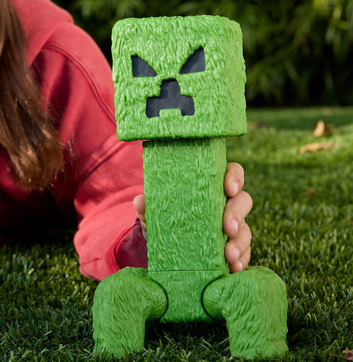 Mattel Minecraft Grosse Actionfiguren, 30 cm grosse, bewegliche Creeper-Sammelfigur, inspiriert von