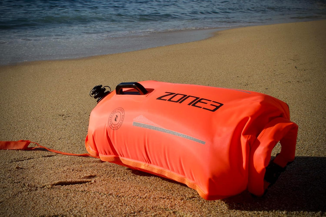 ZONE3 28L recycelte Boje mit wasserdichter Tasche Regulär Orange, Regulär Orange