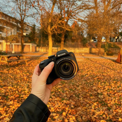 KODAK PIXPRO Astro Zoom AZ405-BK 20MP Digitalkamera mit 40-fachem optischem Zoom, 24 mm Weitwinkel,