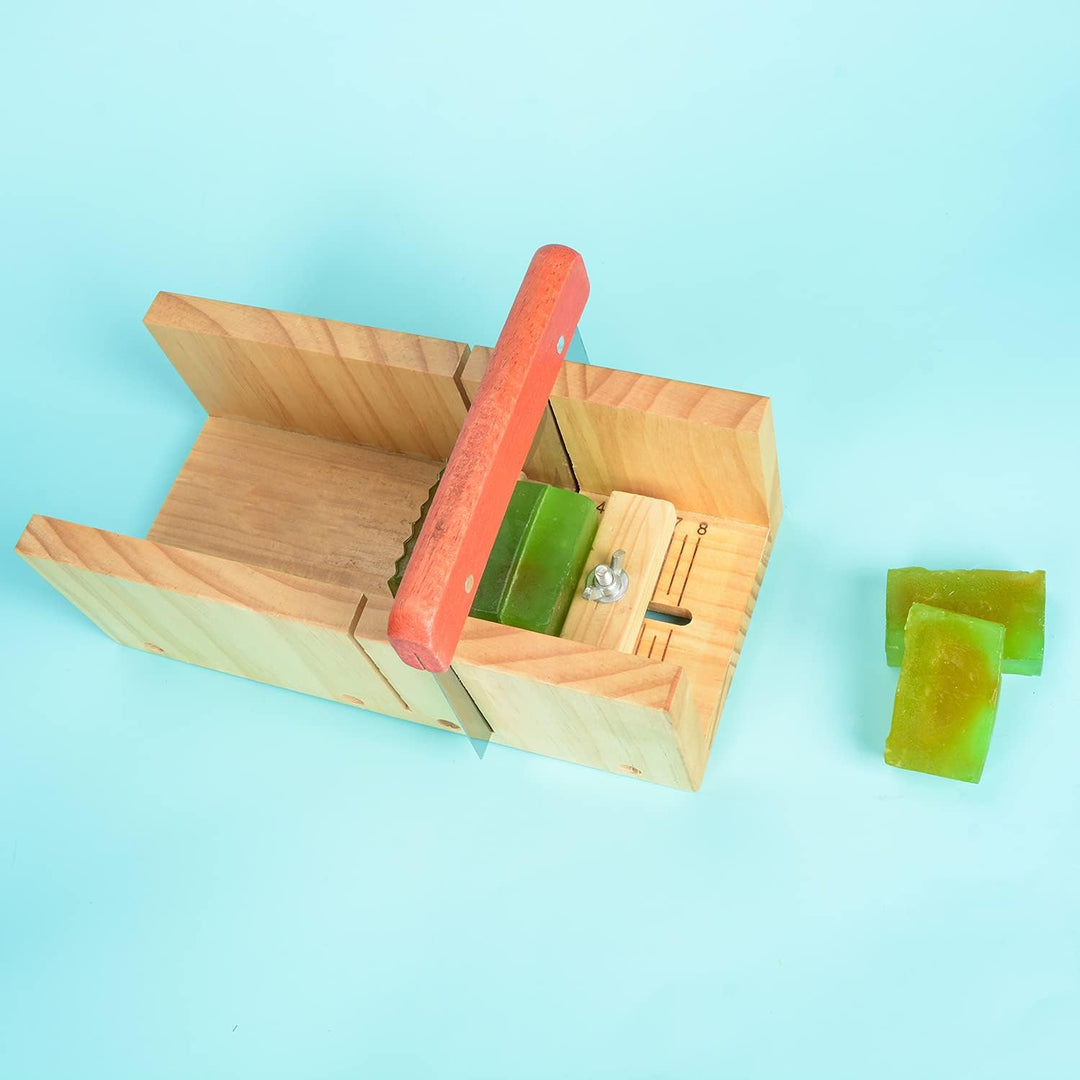 AOFOX Holzseifenlaibform und Seifenschneider-Set - 2 Stück Rechteck Silikonform unterschiedlicher Gr