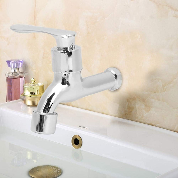 G1/2in Wasserhahn Zinklegierung Wasserhahn Bad Küchenarmatur Wand Balkon Tap Haushaltswaren Messing
