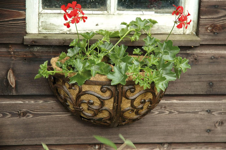 Esschert Design Wandkorb, aus Gusseisen, fest montierbarer, Ø ca. 35 cm