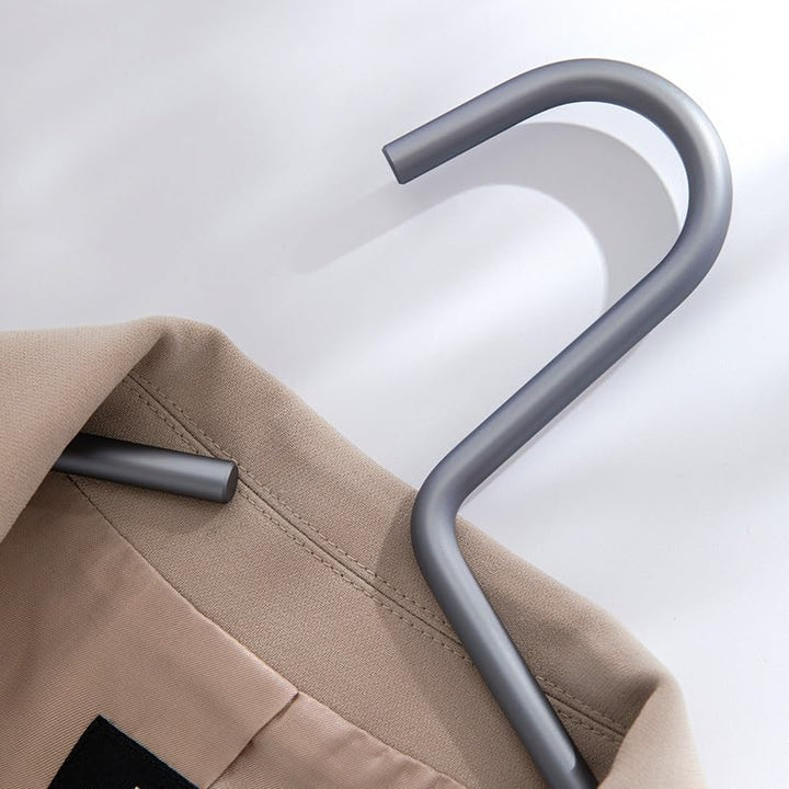 Premium Matte Titangrau Seide Aluminium Kleiderbügel - 10er Pack, 41,5 cm Extra Glatt & Robust Metal