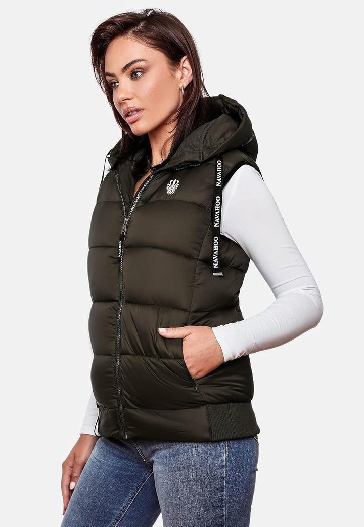 Navahoo Damen Steppweste leichte Outdoor-Weste Übergangsjacke mit Kapuze Kassidy XS-3XL XS Olive, XS