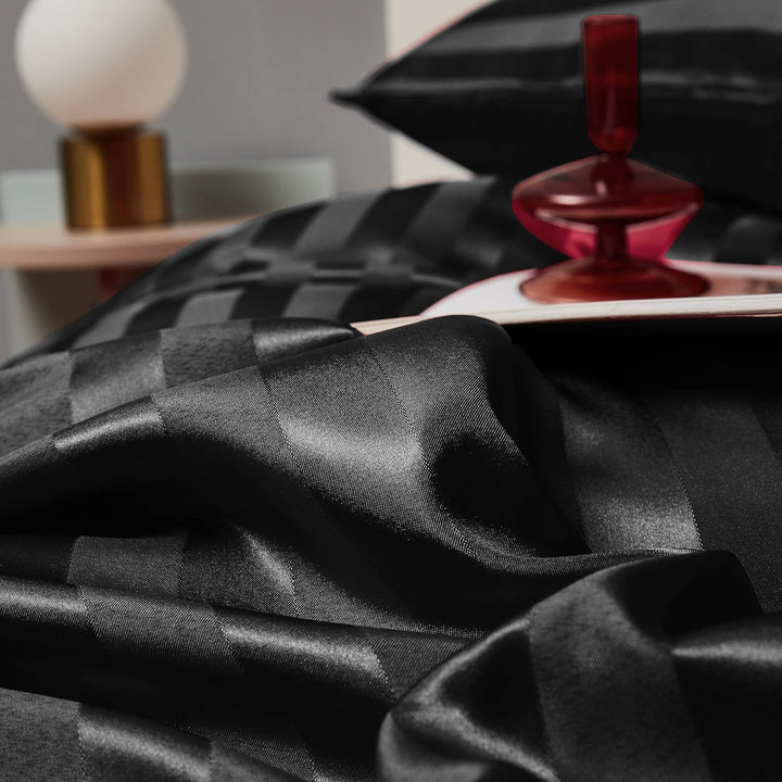 Damier Bettwäsche 135x200cm Schwarz Satin gestreift Bettbezug Set Seidig glänzend hochwertiges Glanz