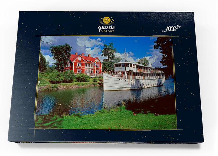 Göta Hotel am Göta Kanal mit dem Kabinenschiff Diana, Borensberg, Östergötland - Premium 1000 Teile