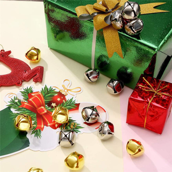 Suneast 100 Stück Weihnachts Glöckchen Schellen Metall Dekoration Glocken DIY Basteln Jingle Bells m