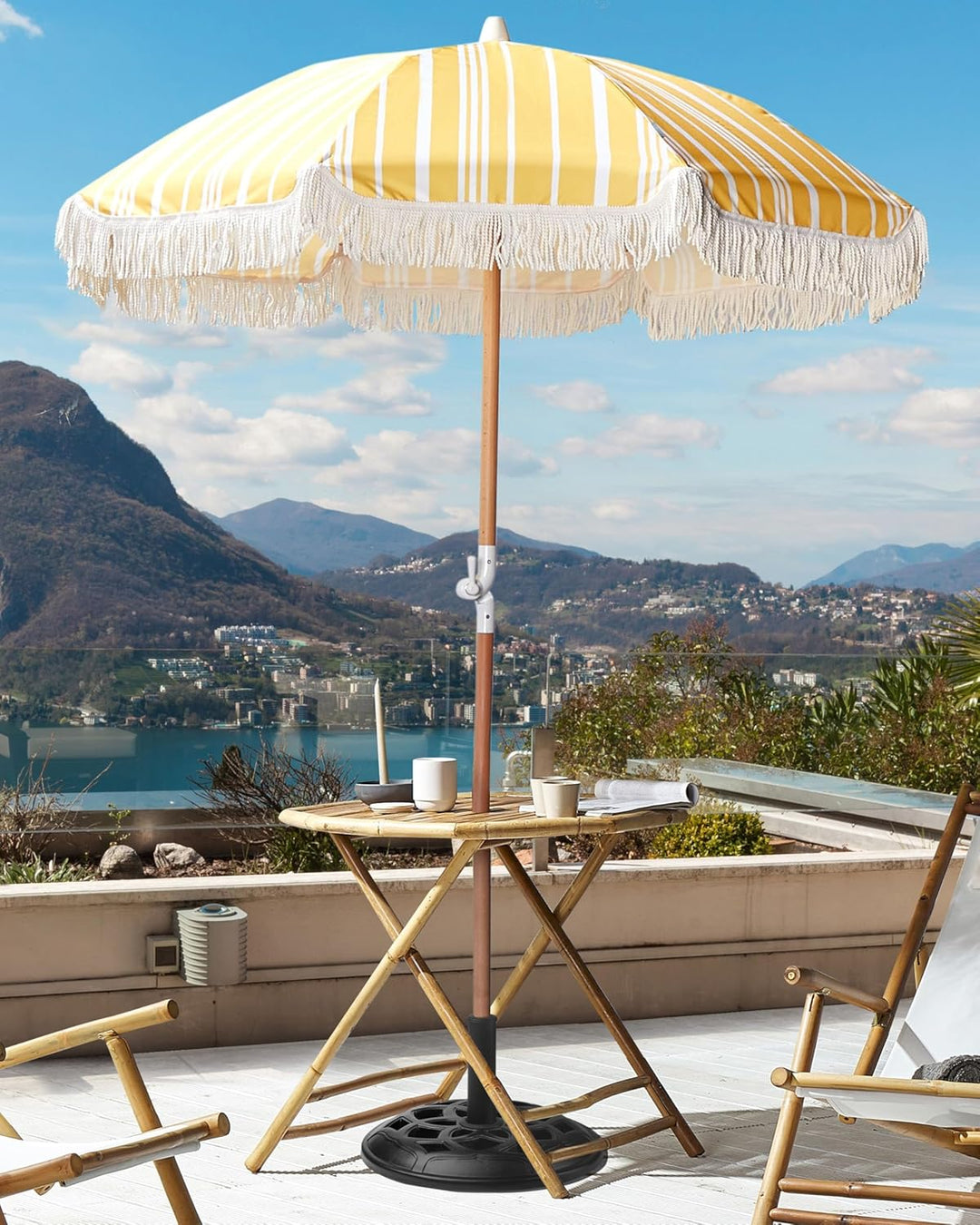 Sonnenschirm mit Volant Regenschutz Holzmast gelb rund ⌀ 150 cm Boho Mondello