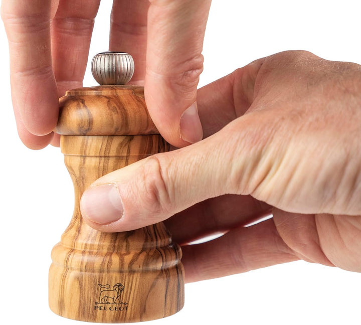 PEUGEOT Tahiti Duo Spring Salt und Pepper Mill Set 15 cm 6 Zoll Shadow of Pink 38212 Rose Olivenholz