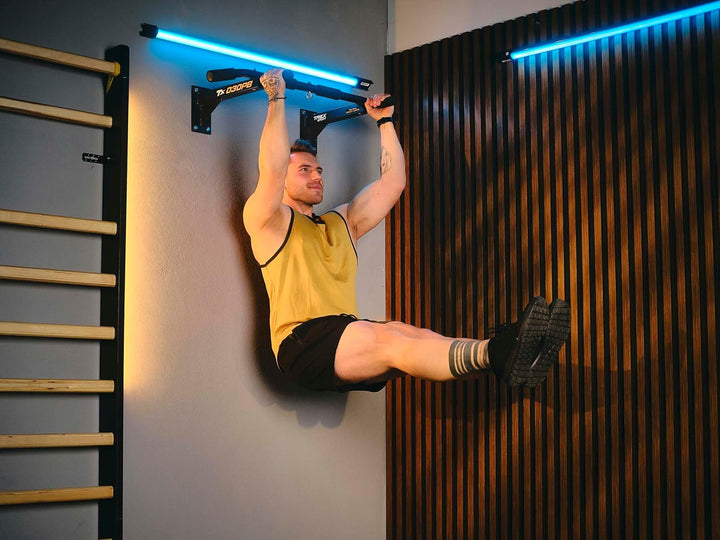 TREX SPORT Klimmzugstange zur Wandmontage TX-030PB| 6 rutschfeste Griffe, Öse für Boxsack | Pull Up