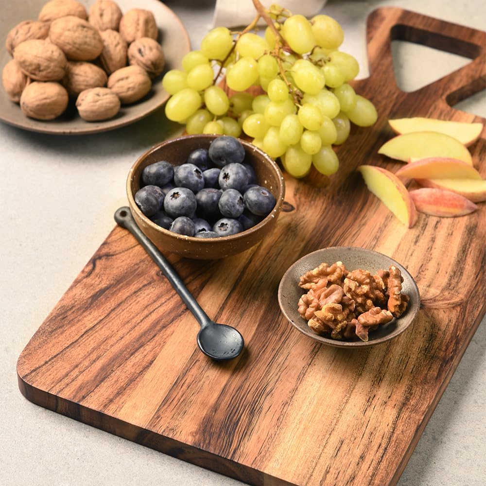 KESPER | Schneidbrett, Material: Akazienholz, Masse: 42 x 23 x 1,5cm, Farbe: Braun| 29130 42L x 23B